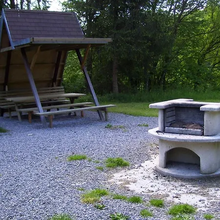 Chalet 199 *